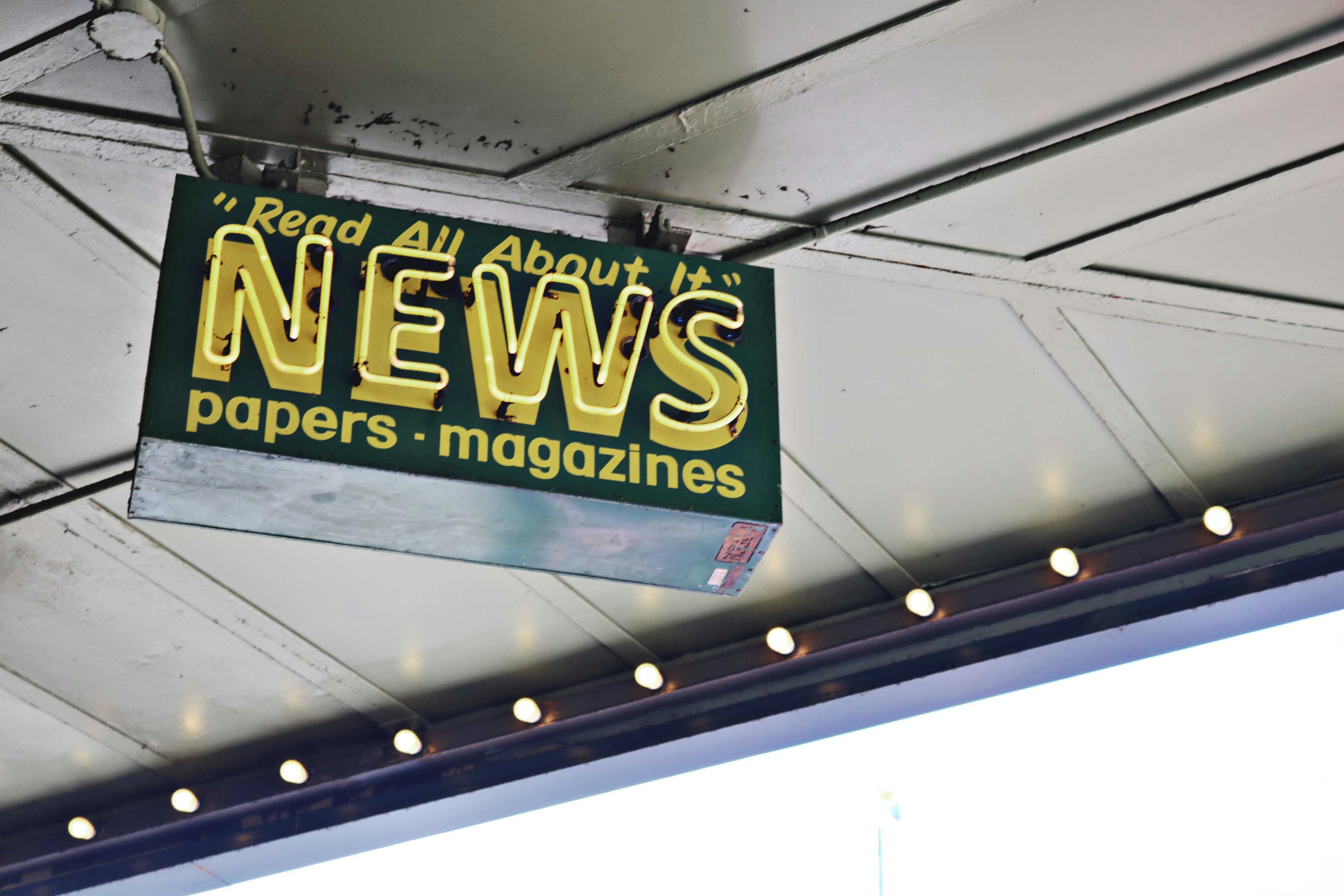 Post media